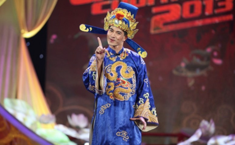 Hình ảnh Nam Tào tinh quái, sắc sảo đã trở thành biểu tượng không thể thay thế của Xuân Bắc mỗi đêm Giao thừa.