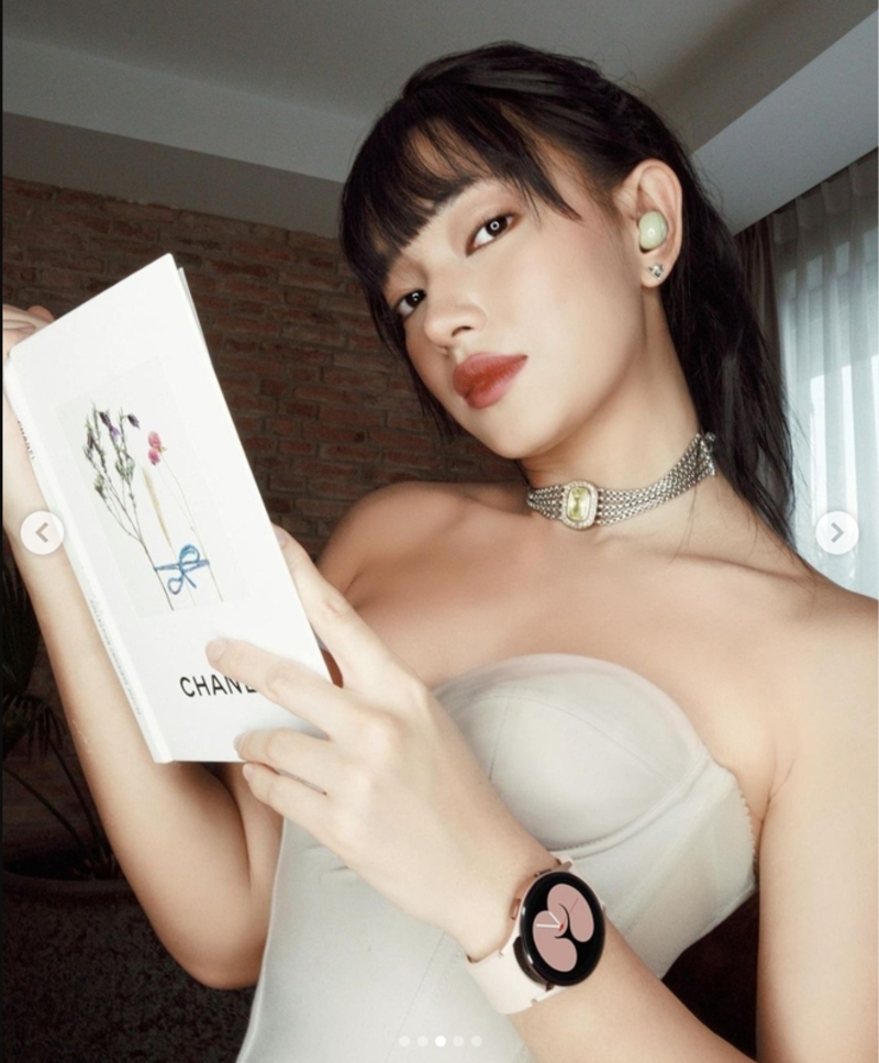 Mạng xã hội là nền tảng quan trọng giúp Châu Bùi lan tỏa phong cách và kết nối với giới trẻ. 