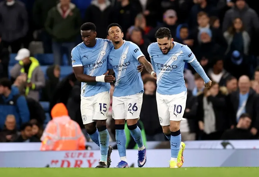 Ligue 1 là giải đấu thuộc quốc gia nào