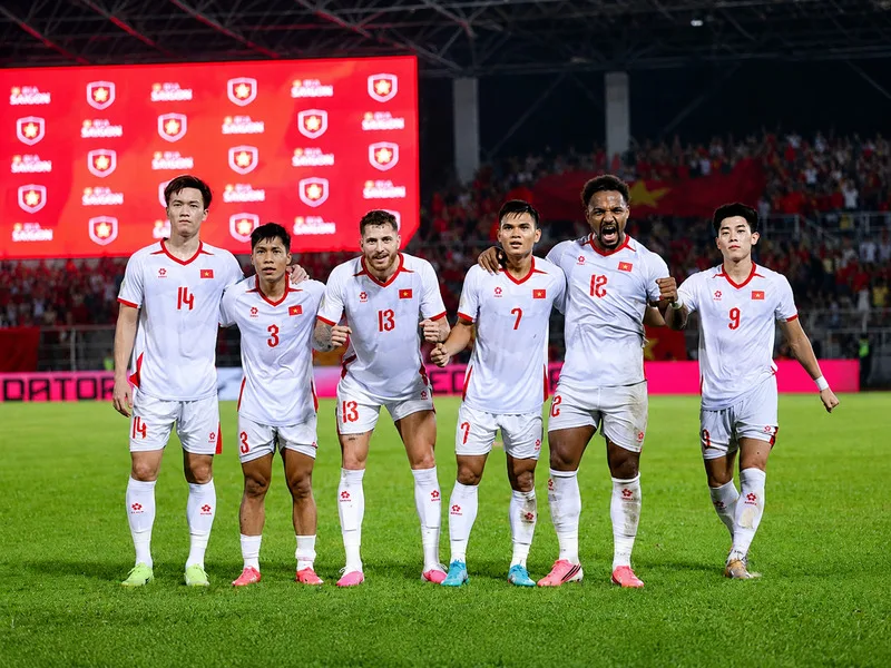 Việt Nam nắm lợi thế 2-0 trước Malaysia và chỉ còn trận lượt về tại Mỹ Đình để hướng tới chung kết ASEAN Cup 2026.
